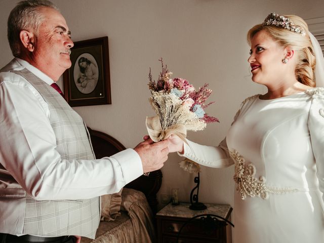 La boda de José Carlos y Verónica en La Palma Del Condado, Huelva 24