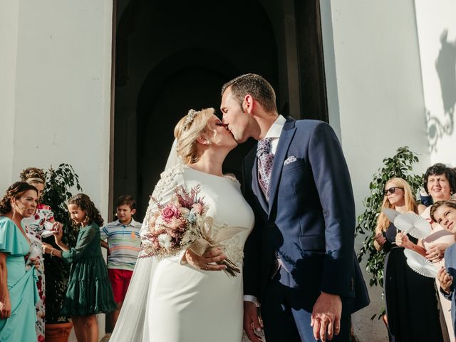 La boda de José Carlos y Verónica en La Palma Del Condado, Huelva 47