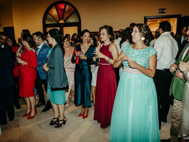 La boda de José Carlos y Verónica en La Palma Del Condado, Huelva 112