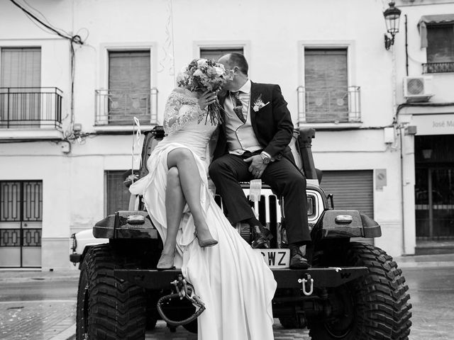 La boda de Javier y Yoryi en La Rambla, Córdoba 68