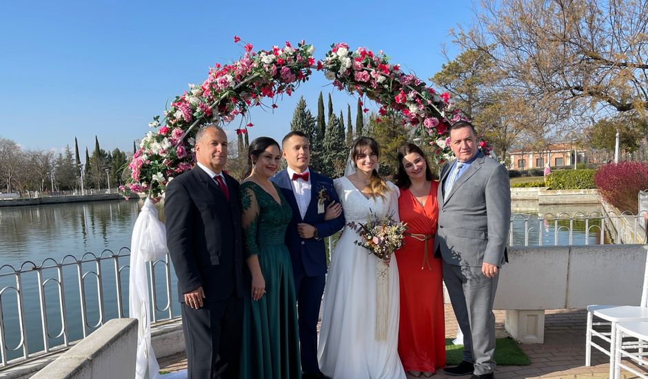 La boda de Andres  y Claudia  en Pinto, Madrid