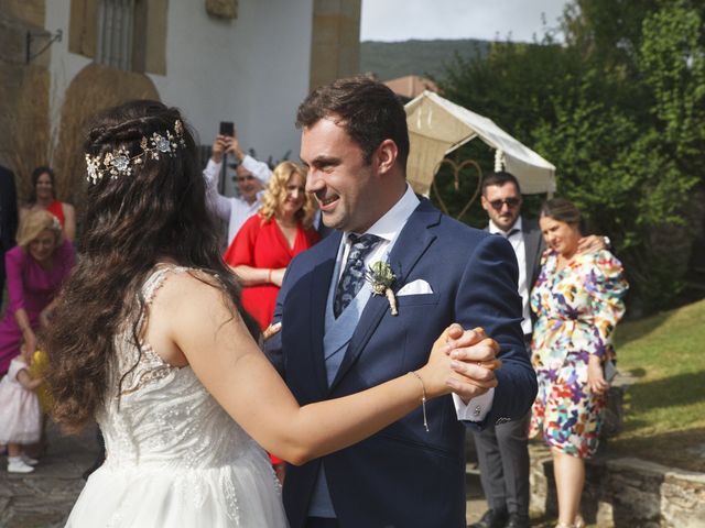 La boda de Raquel y Jesús en Arnuero, Cantabria 33