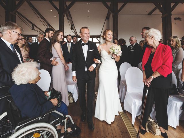 La boda de Hochzeit y Jaana en Bilbao, Vizcaya 25