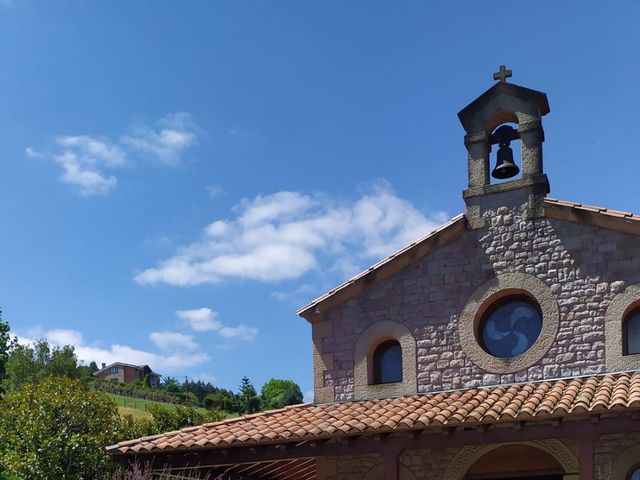 La boda de Cristian y Andrea en Villaviciosa, Asturias 12