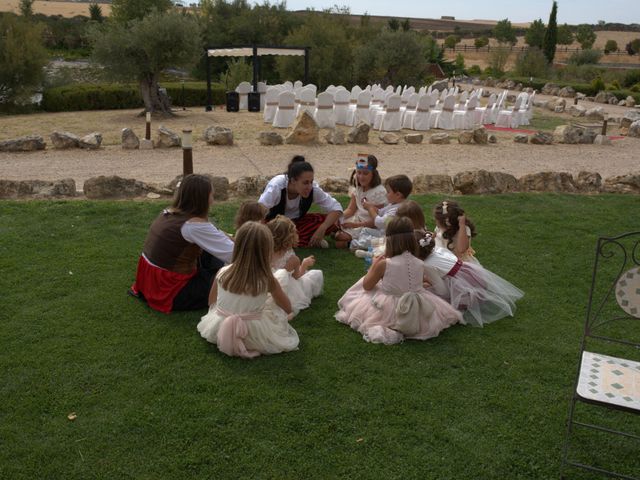 La boda de Alberto y Canty en Tiedra, Valladolid 13