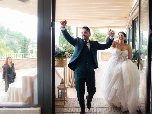 La boda de PJ y Loles  en Granada, Granada 2