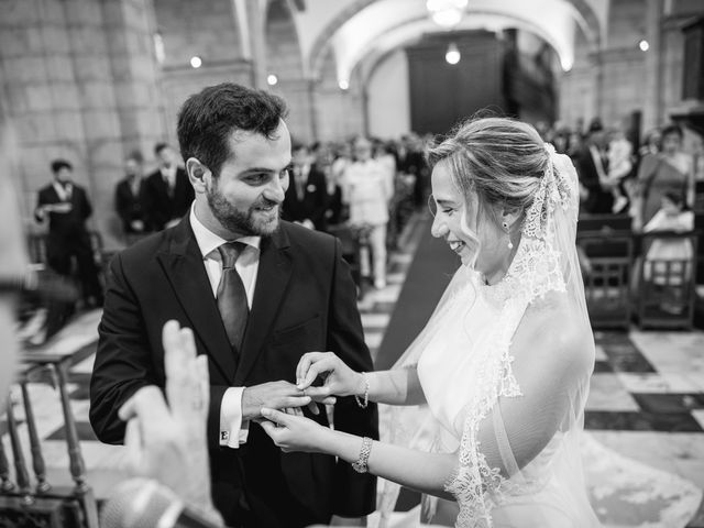La boda de Enrique y Marta en Abegondo, A Coruña 27