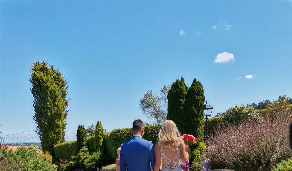 La boda de Cristian y Andrea en Villaviciosa, Asturias