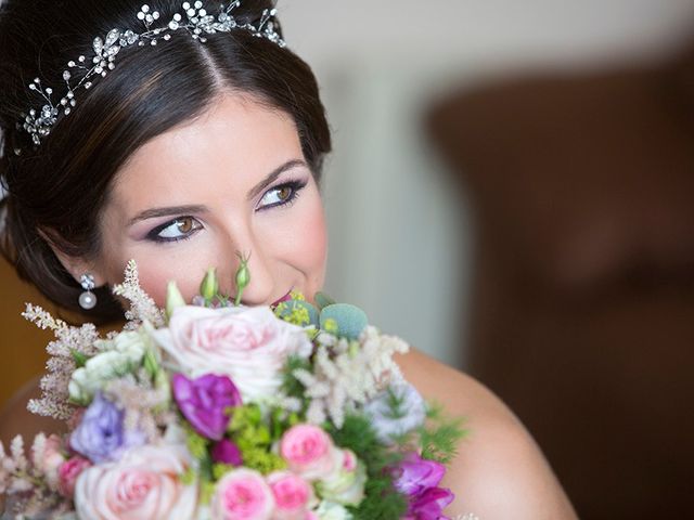 La boda de Carlos y Laura en San Juan De Alicante, Alicante 23