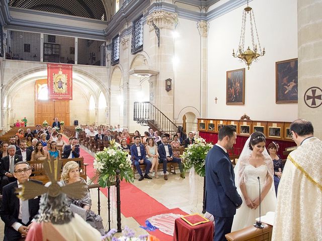 La boda de Carlos y Laura en San Juan De Alicante, Alicante 27