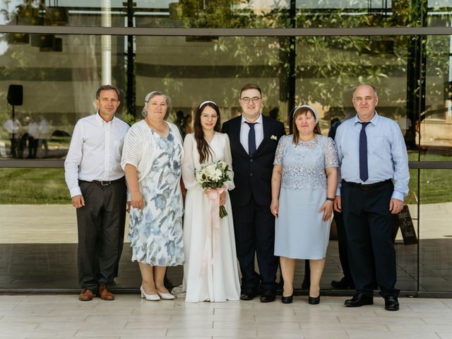 La boda de Bogdan y Ioana en Alquerías Del Niño Perdido, Castellón 182