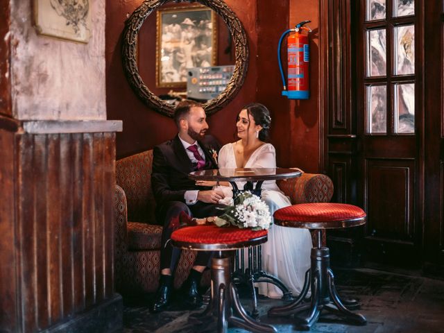 La boda de Santiago y Elena en Salamanca, Salamanca 1