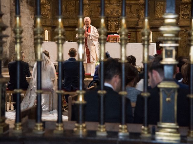 La boda de Adrián y María en León, León 12