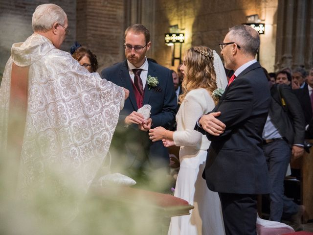 La boda de Adrián y María en León, León 15