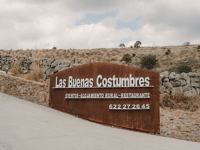 La boda de Álvaro y Vanesa en Peguerinos, Ávila 2