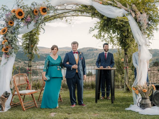 La boda de Álvaro y Vanesa en Peguerinos, Ávila 56