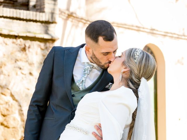 La boda de Alejandro y Nerea en Dos Hermanas, Sevilla 10
