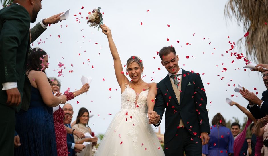 La boda de Carlos y Florencia  en Olivenza, Badajoz