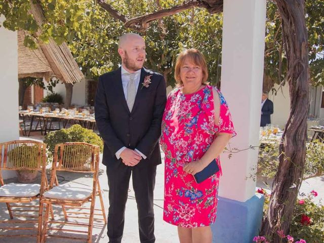 La boda de Simon y Veronica en Valencia, Valencia 13