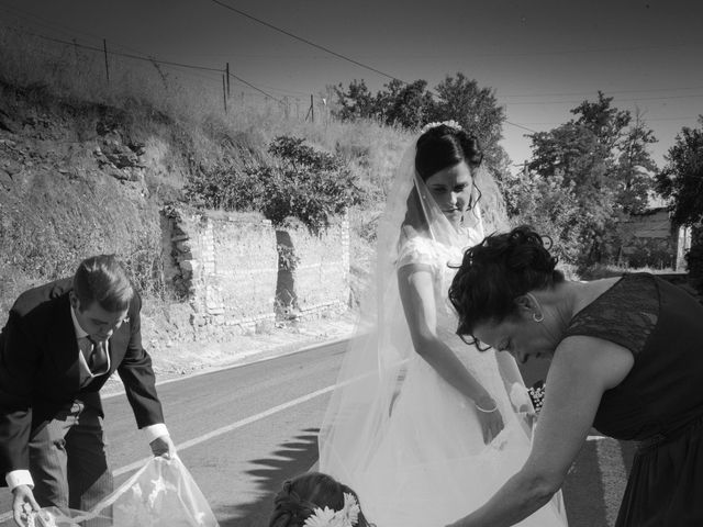 La boda de Alberto y Maria en Argamasilla De Calatrava, Ciudad Real 39