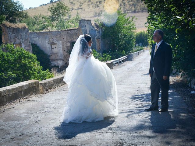 La boda de Alberto y Maria en Argamasilla De Calatrava, Ciudad Real 44