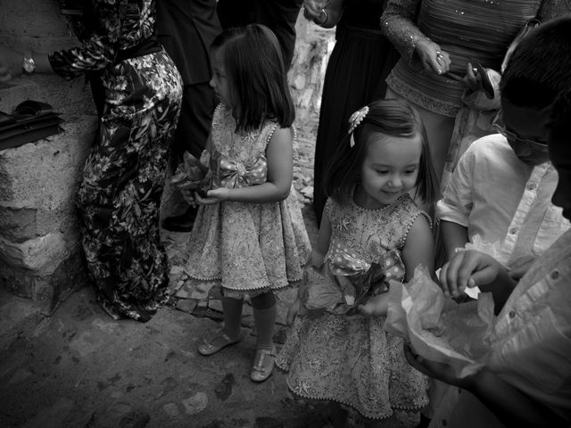 La boda de Alberto y Maria en Argamasilla De Calatrava, Ciudad Real 53