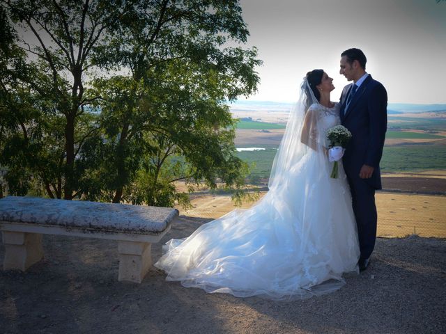 La boda de Alberto y Maria en Argamasilla De Calatrava, Ciudad Real 71