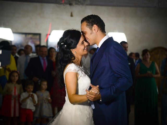 La boda de Alberto y Maria en Argamasilla De Calatrava, Ciudad Real 123