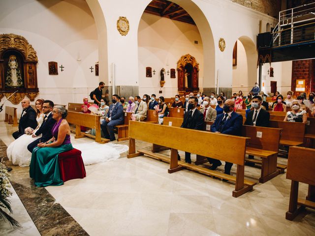 La boda de Miguel y Maria en Talamanca Del Jarama, Madrid 11
