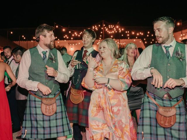 La boda de Lour y Johny en Pozuelo De Calatrava, Ciudad Real 22