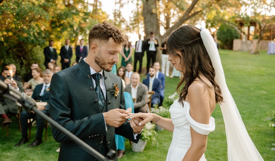 La boda de Alejandro y Martina en San Agustin De Guadalix, Madrid