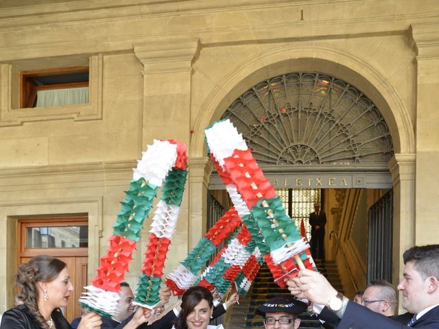 La boda de Luis y Iratxe en Vitoria-gasteiz, Álava 16