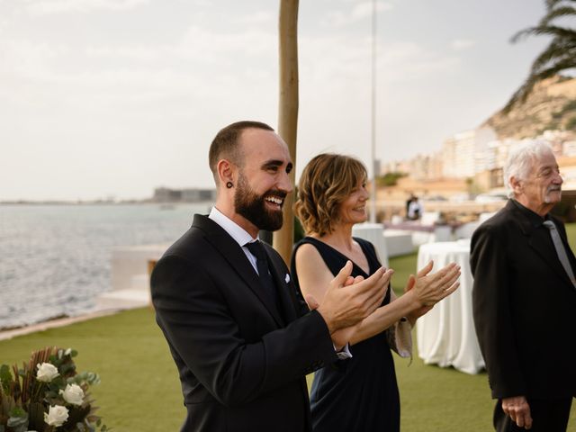 La boda de Gastón y Elena en Alacant/alicante, Alicante 34