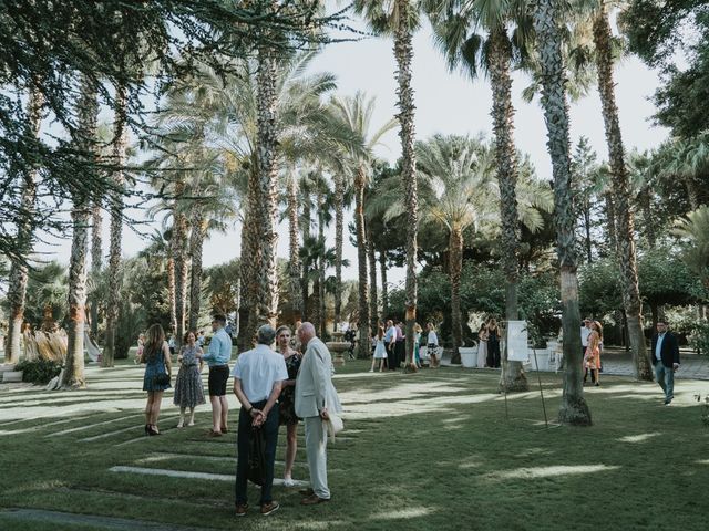 La boda de Alán y Laura en Sant Vicenç De Montalt, Barcelona 26