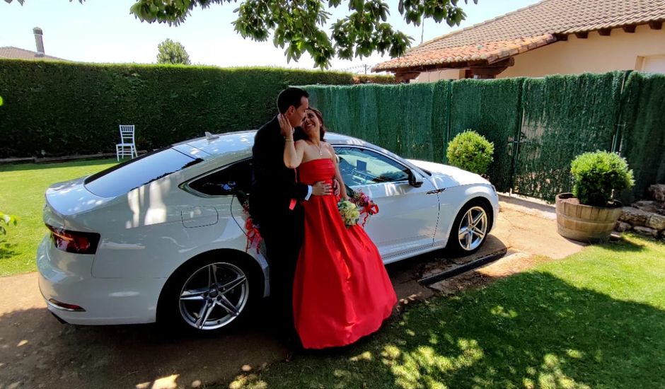 La boda de Miguel y Elena en Barrios De La Vega, Palencia