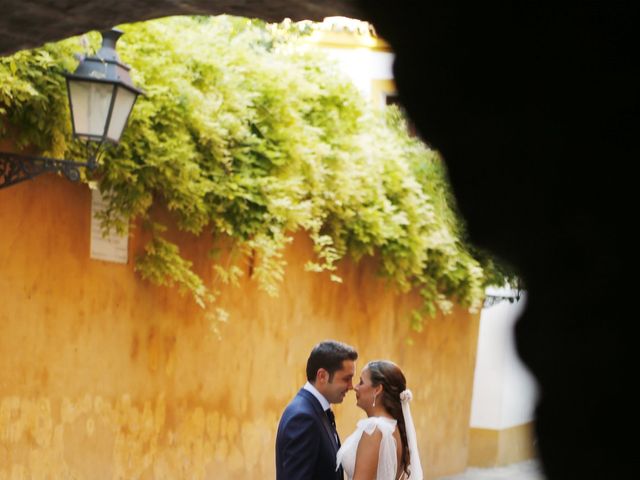 La boda de Blanca y Manuel en Sevilla, Sevilla 16