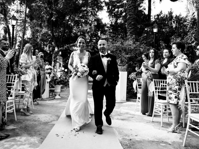 La boda de Jorge y Amparo en Godella, Valencia 43