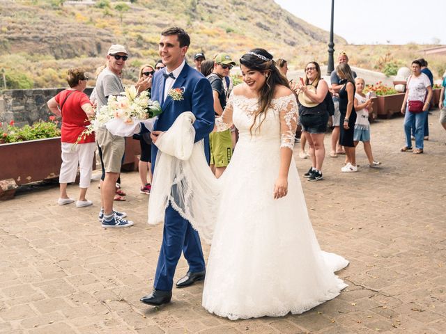 La boda de Enrique y Ashley en Icod de los Vinos, Santa Cruz de Tenerife 32