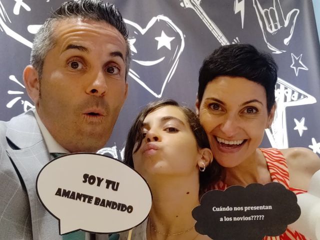 La boda de Fernando  y Vanessa  en Sevilla, Sevilla 9