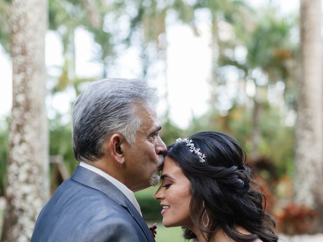 La boda de Cristopher y Jessica en Valencia, Valencia 21