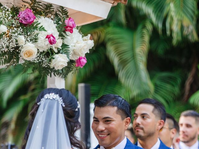 La boda de Cristopher y Jessica en Valencia, Valencia 28