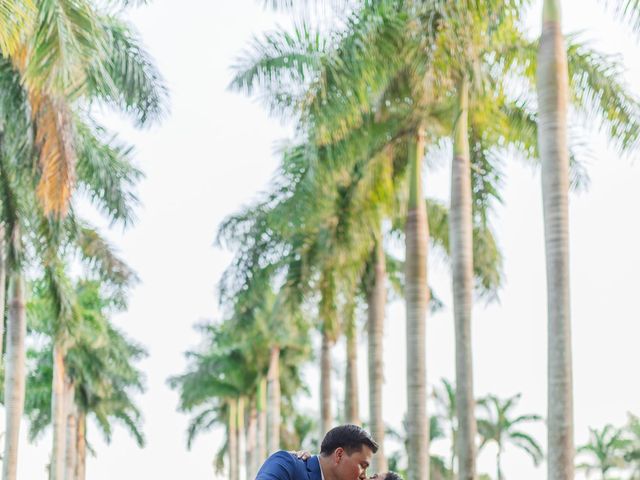 La boda de Cristopher y Jessica en Valencia, Valencia 34