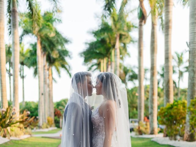 La boda de Cristopher y Jessica en Valencia, Valencia 1