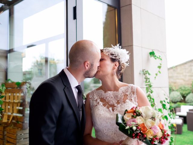 La boda de Roberto y Estíbaliz en Logroño, La Rioja 24