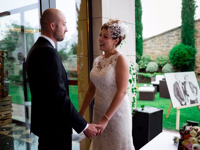 La boda de Roberto y Estíbaliz en Logroño, La Rioja 29