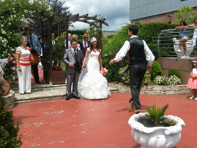 La boda de Txema  y Arantza  en Zamudio, Vizcaya 9