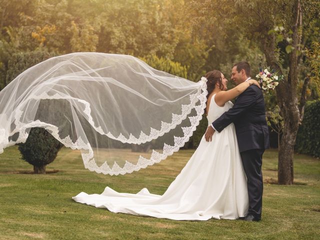 La boda de Álvaro  y Vanessa en Valdefresno, León 1