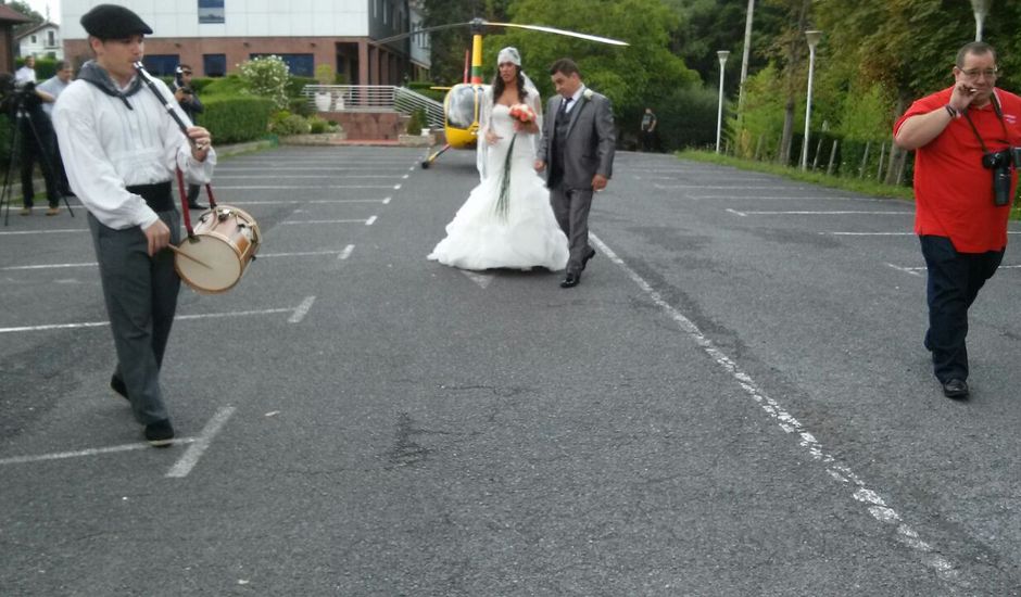 La boda de Txema  y Arantza  en Zamudio, Vizcaya