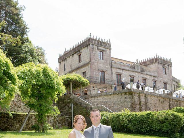 La boda de Javi y Raquel en Redondela, Pontevedra 20