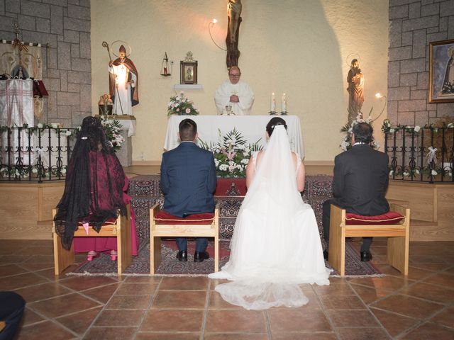 La boda de Rubén y Ana en Lozoyuela, Madrid 3
